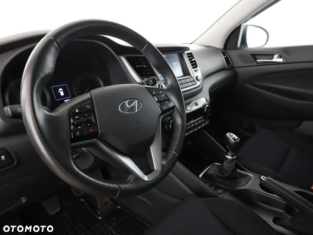 Hyundai Tucson blue 1.7 CRDi 2WD Advantage - 15