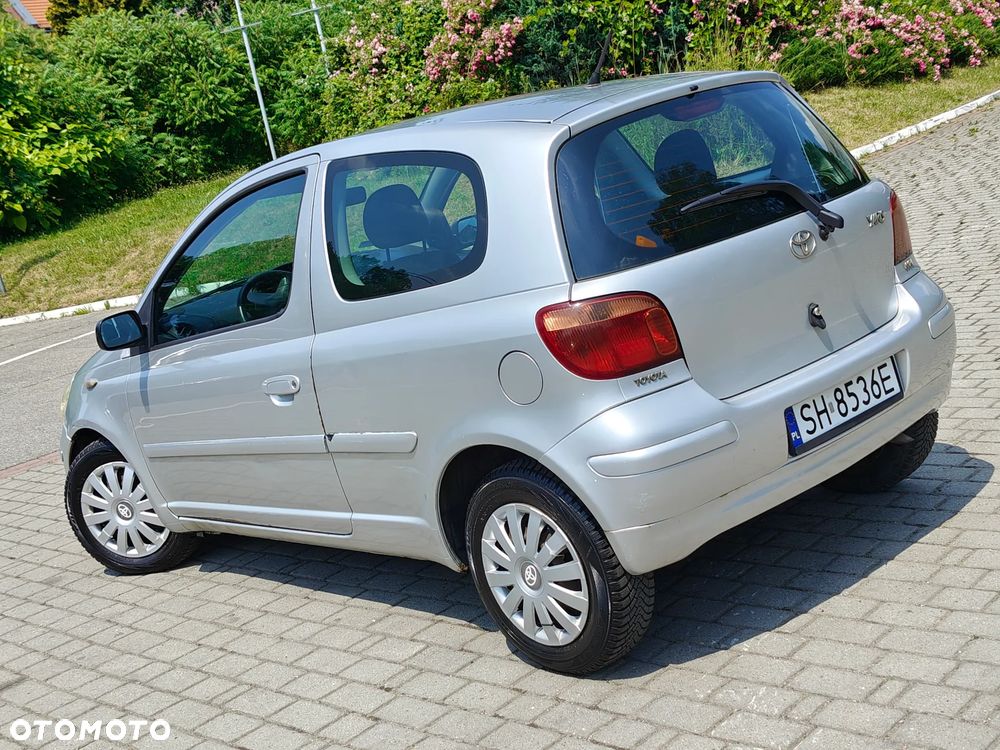 Toyota Yaris 1.3 Sol - 1