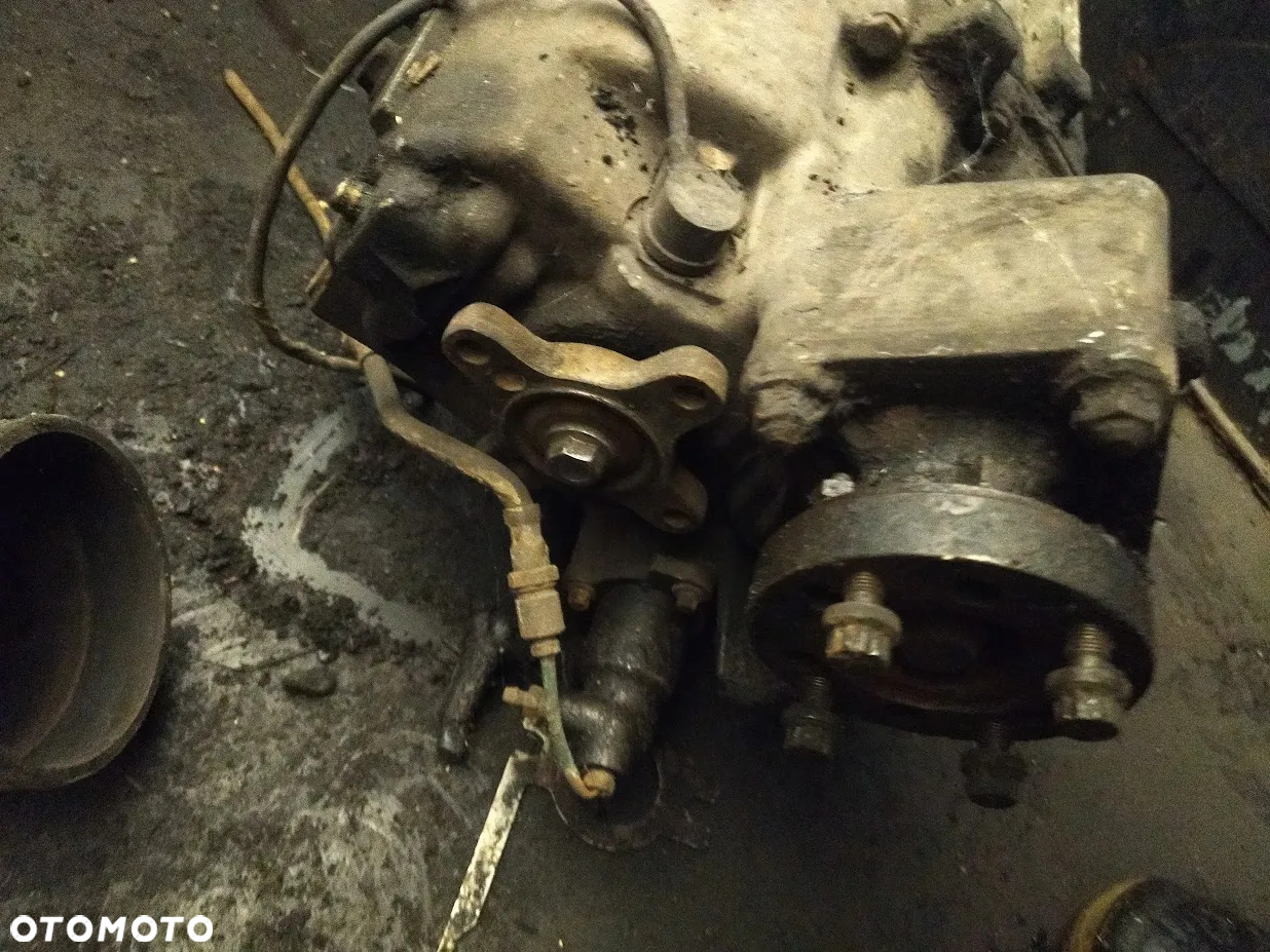 Skrzynia biegów z przystawką PTO Mercedes Sprinter 2.9TD Vario 2.9 OM 602 310 312 410 412 512 612 812  pompa hydraulika wywrotka hds zwyżka - 4