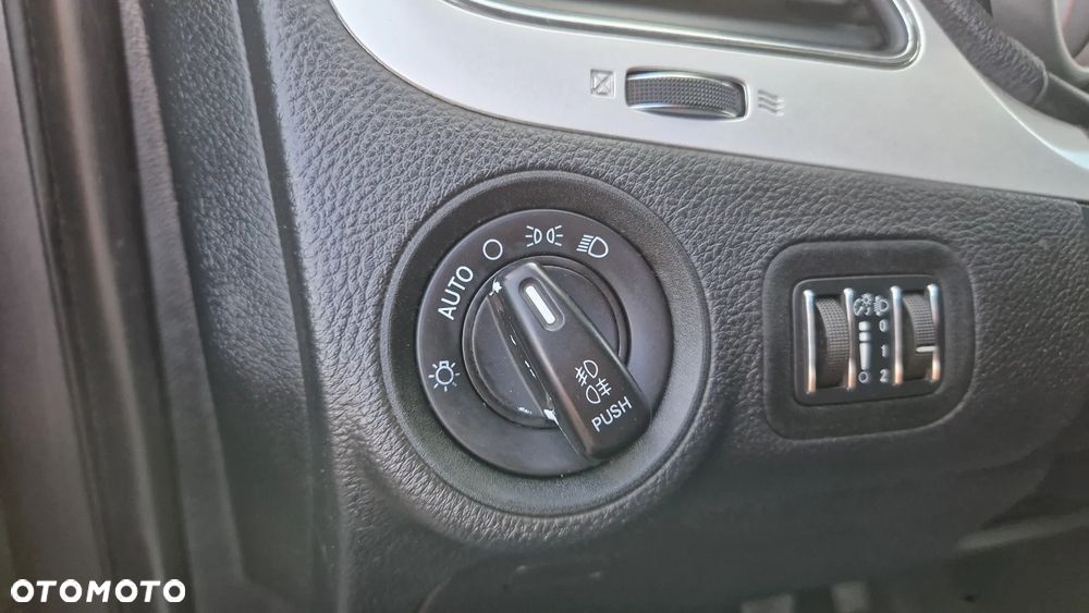 Fiat Freemont 2.0 Multijet 16V DPF Urban - 17