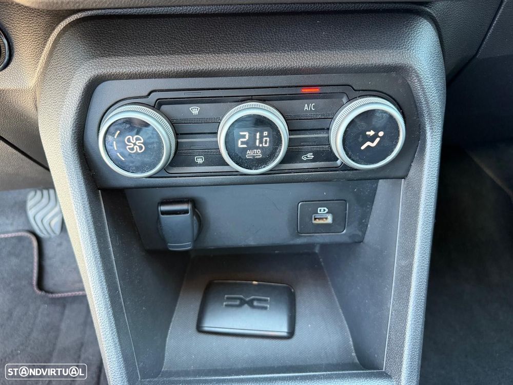 Dacia Jogger 1.0 TCe Extreme 7L - 25