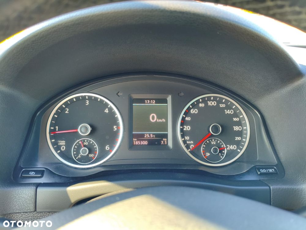 Volkswagen Tiguan - 28