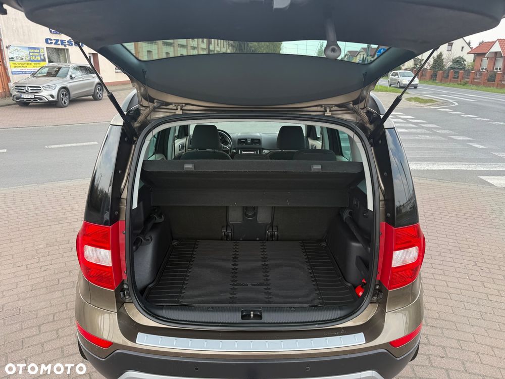 Skoda Yeti 2.0 TDI DPF 4x4 Elegance DSG - 16
