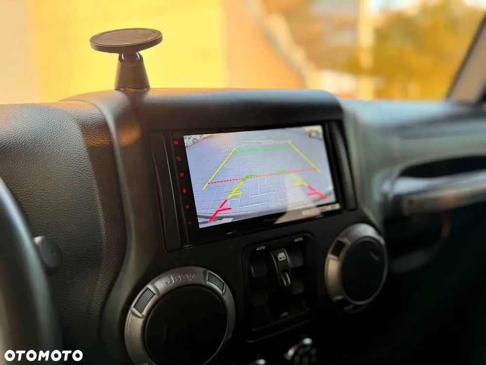 Jeep Wrangler 3.6 Unlim Black Edition II - 15