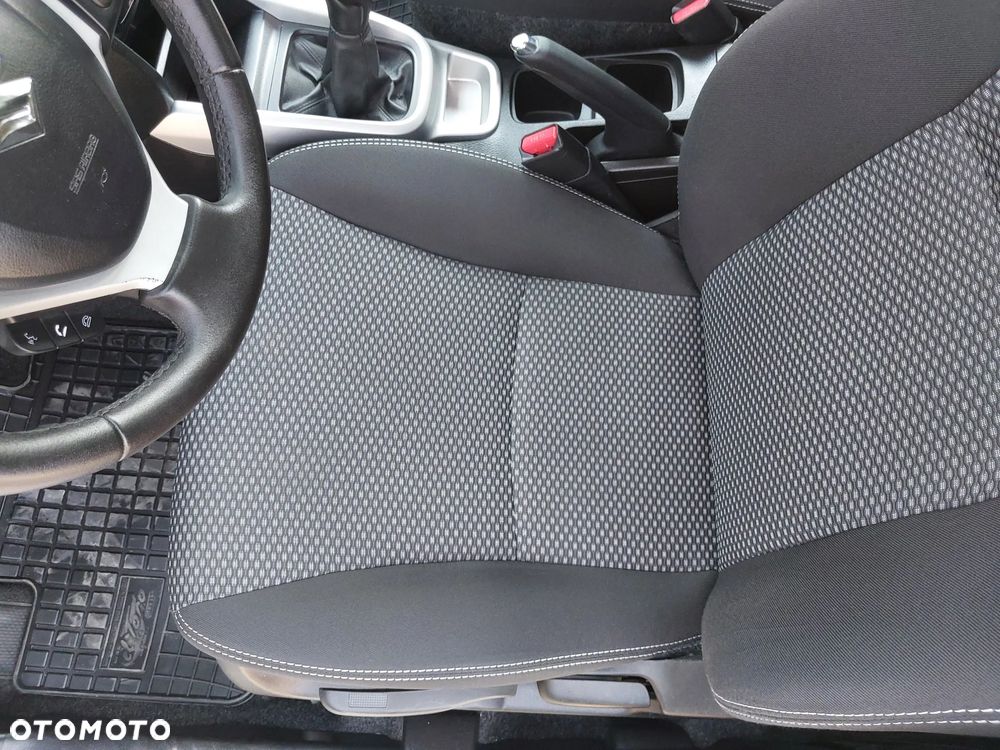 Suzuki Vitara - 13