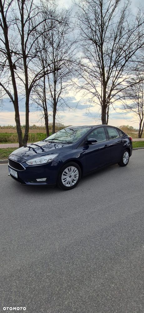 Ford Focus 1.6 Trend - 19