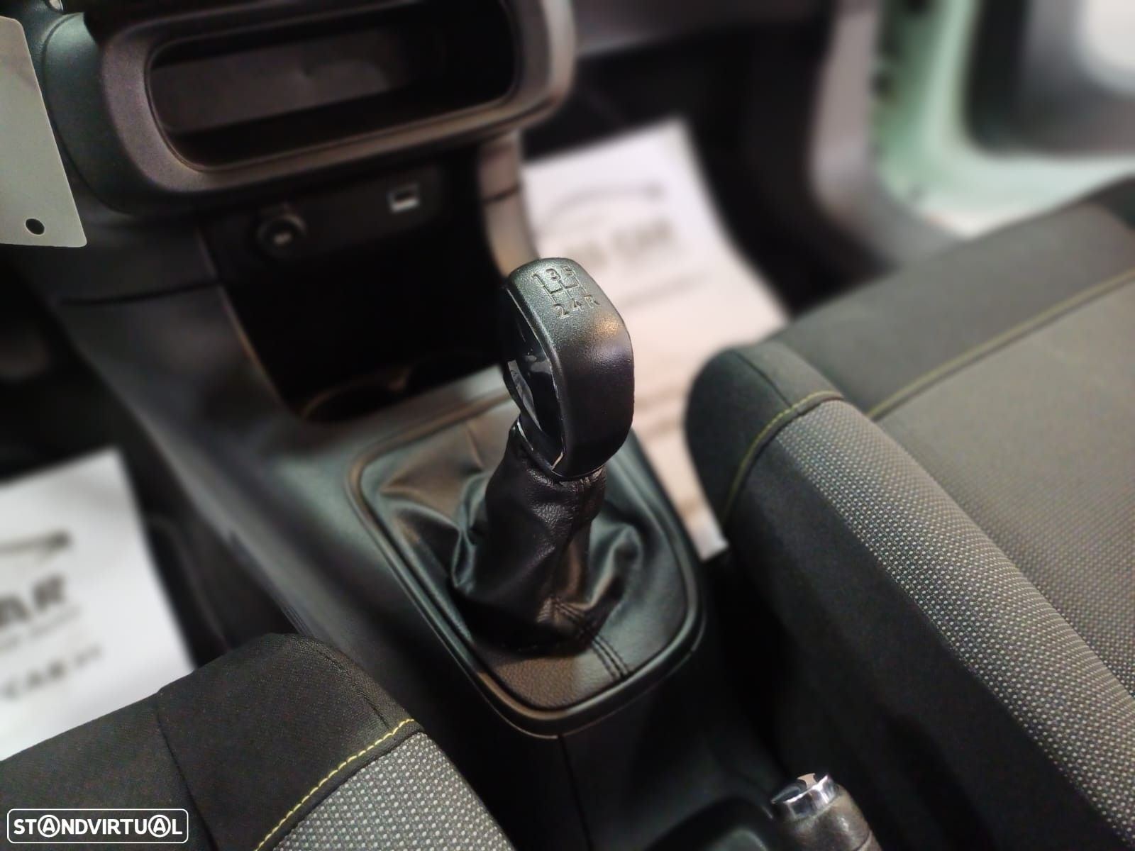 Citroën C3 1.2 PureTech Feel - 19