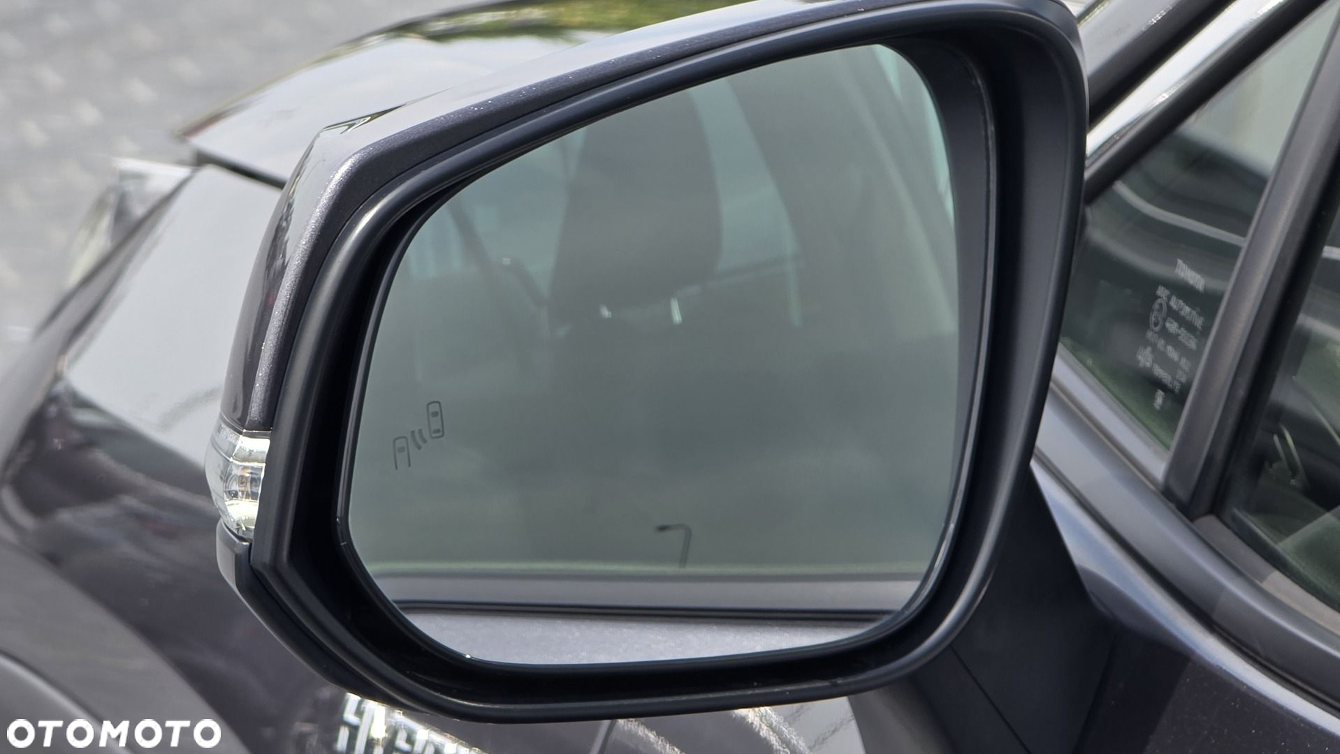 Toyota RAV4 - 21