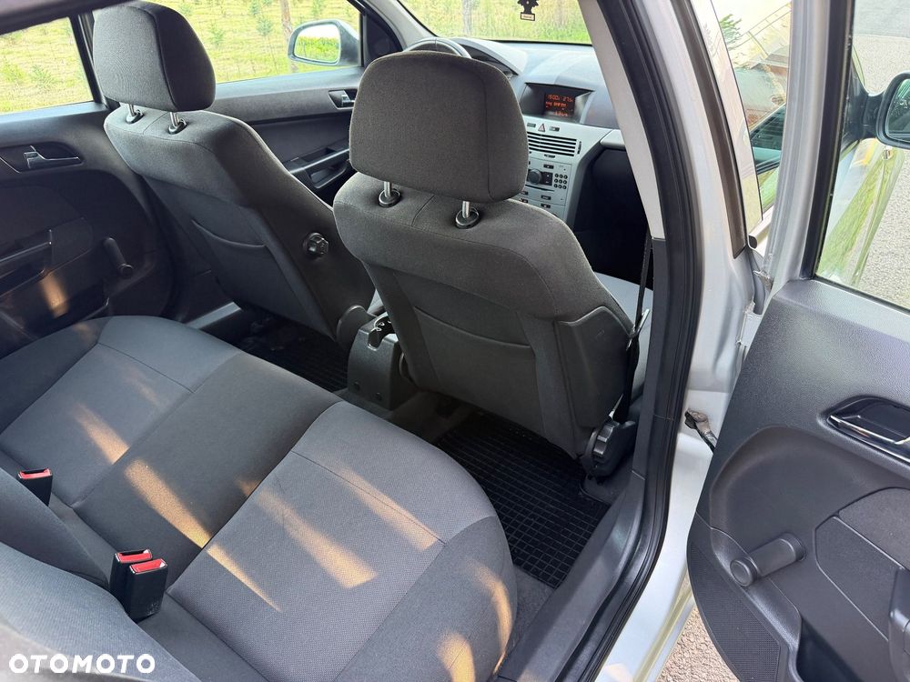 Opel Astra 1.6 Enjoy - 7