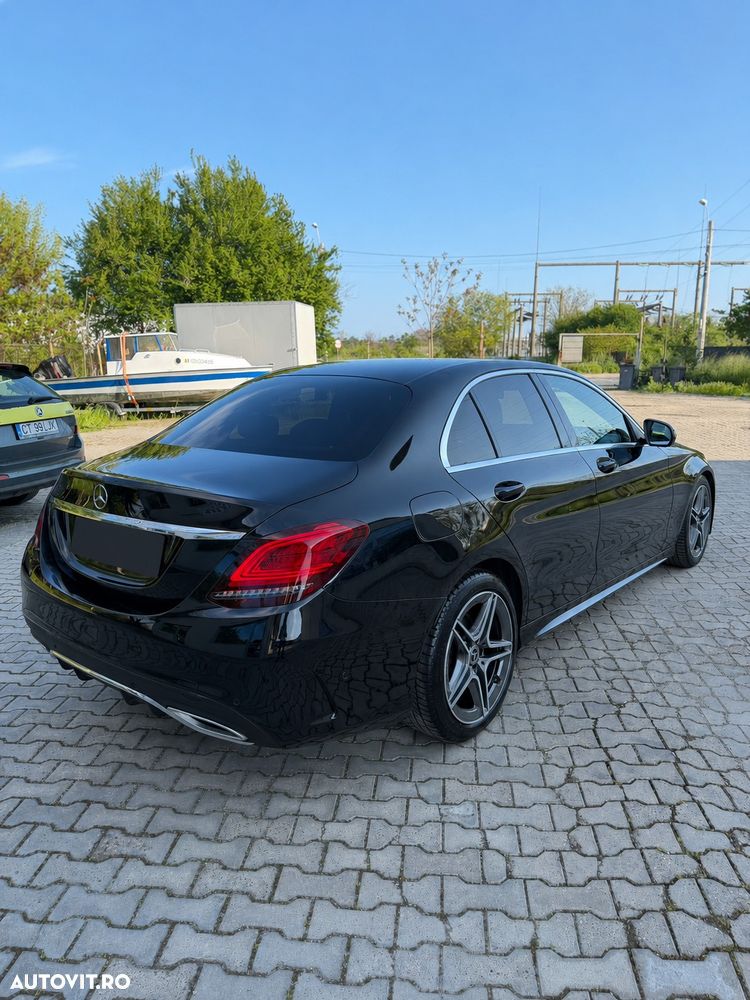 Mercedes-Benz C - 3