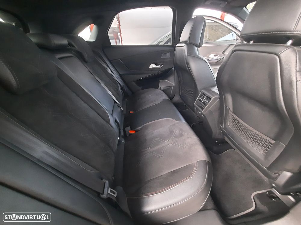 DS DS7 Crossback E-Tense Performance Line EAT8 - 41