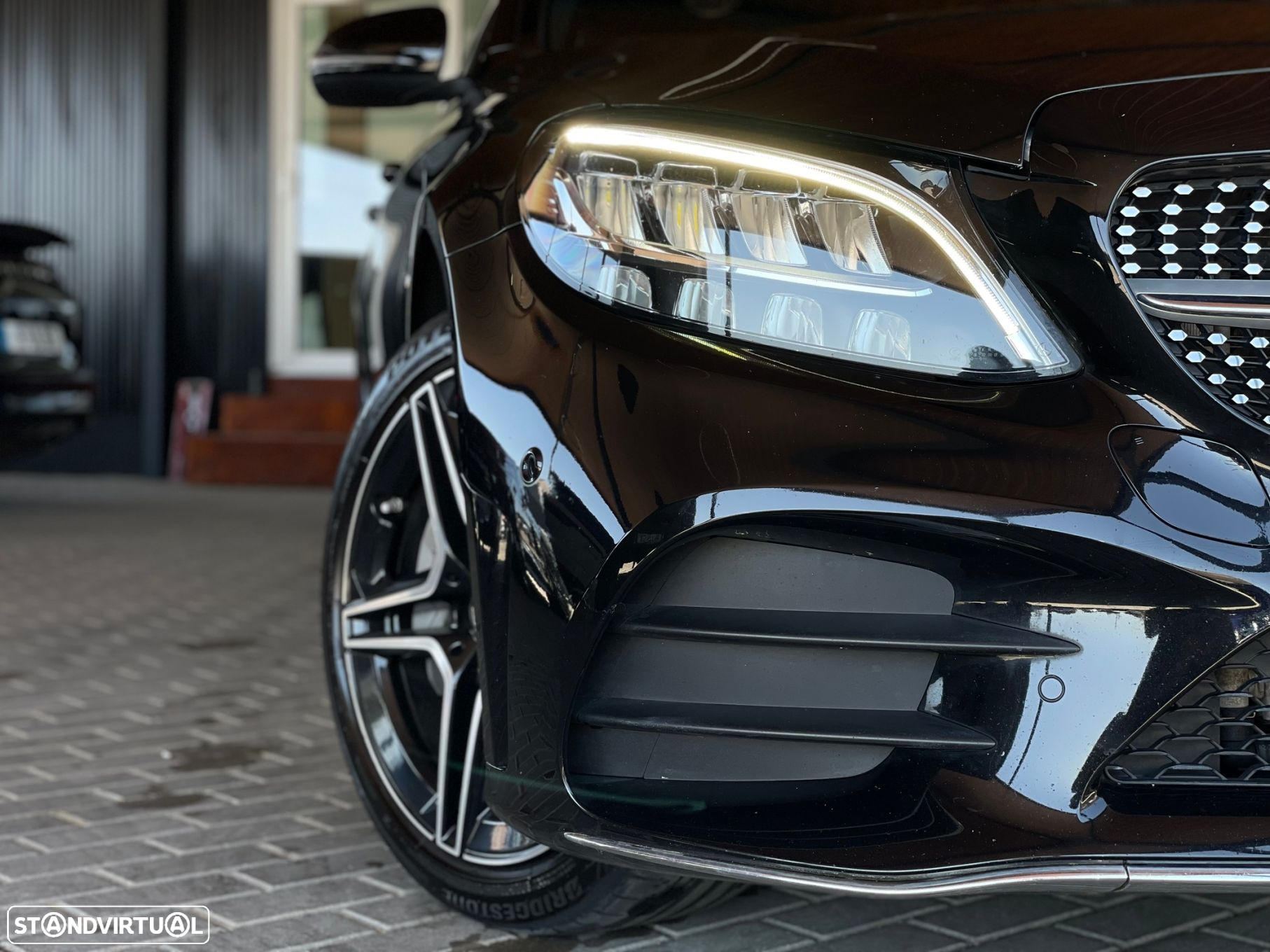 Mercedes-Benz C 300 de AMG Line - 3
