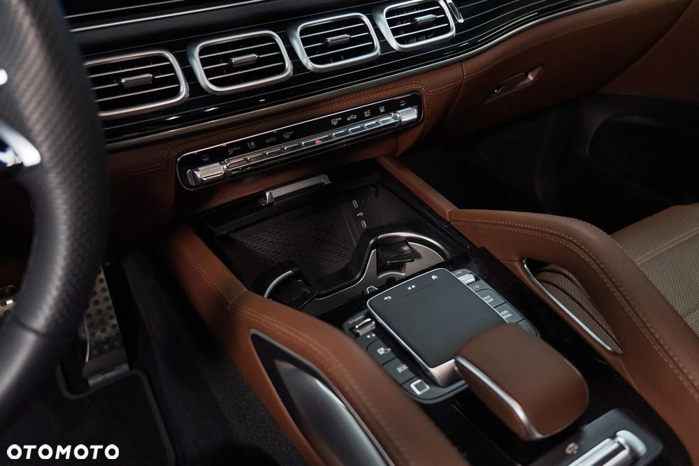 Mercedes-Benz GLS 450 d mHEV 4-Matic AMG Line - 29