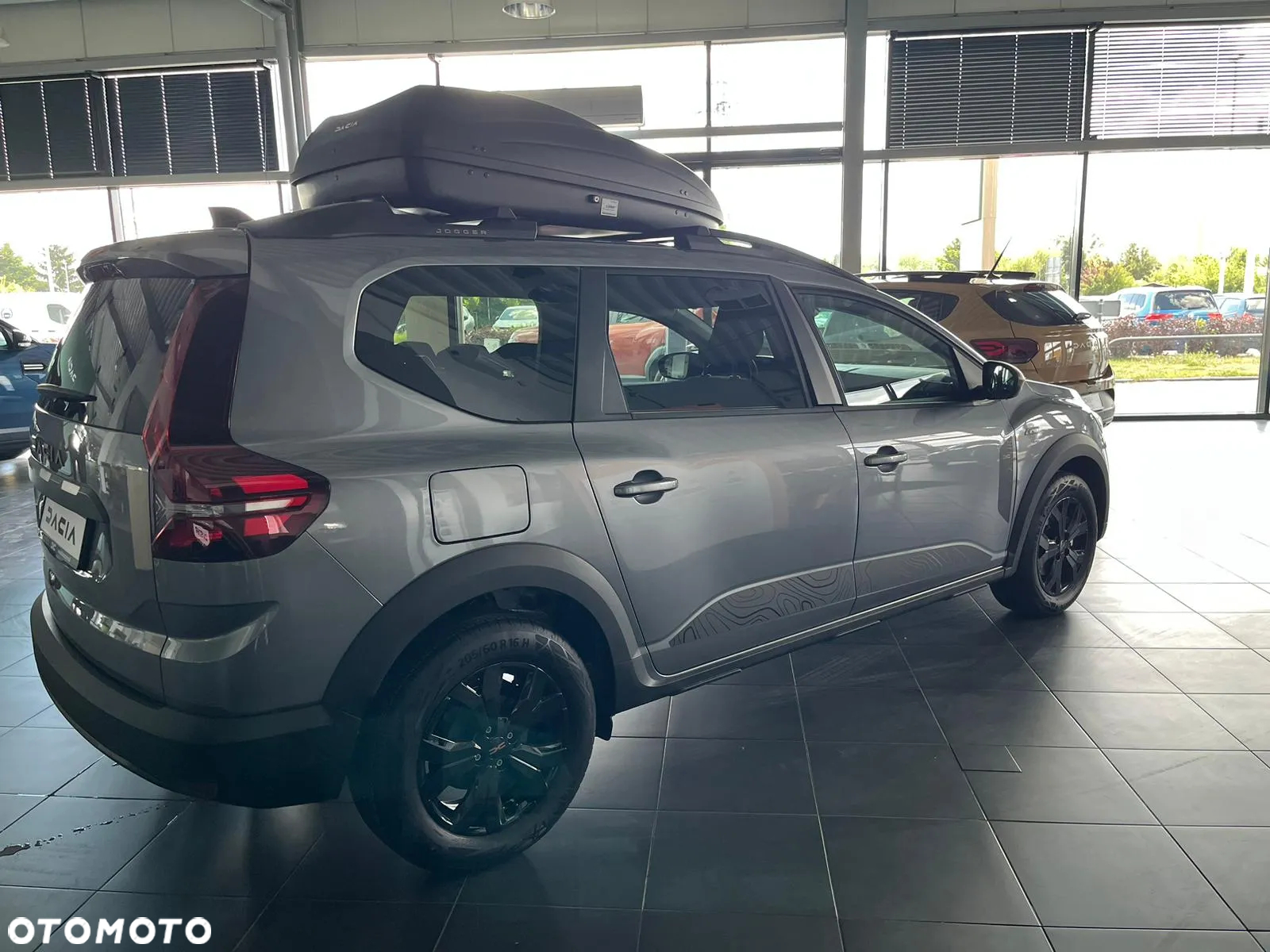 Dacia Jogger 1.6 Full Hybrid 140 Extreme MMT - 2