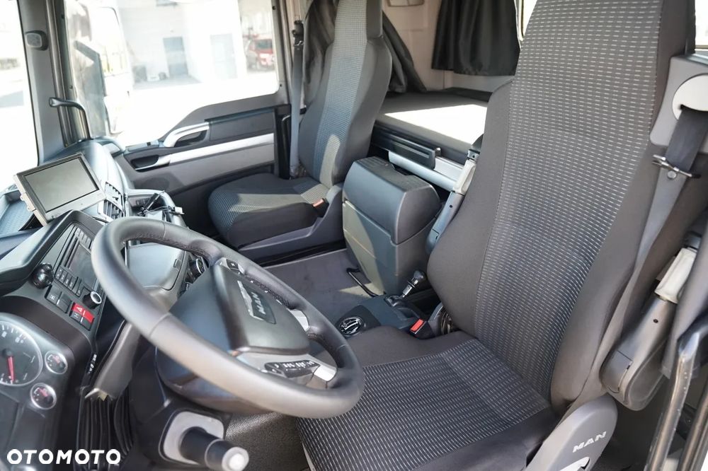 MAN MAN TGS 35.480 / 8x4 / HDS HIAB 288 EP-5 wysów : 12.7 M / SKRZYNIOWY - 7,4 M / UDŹWIG : 9400 KG / EURO 6 / STEROWANIE RADIOWE - 29