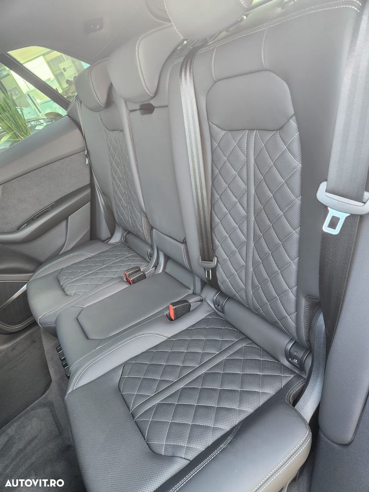 Audi Q8 55 TFSI quattro Tiptronic MHEV - 14