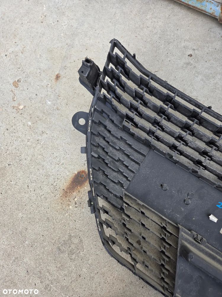 Grill Atrapa kratka zderzaka przedniego Peugeot 208 II - 8
