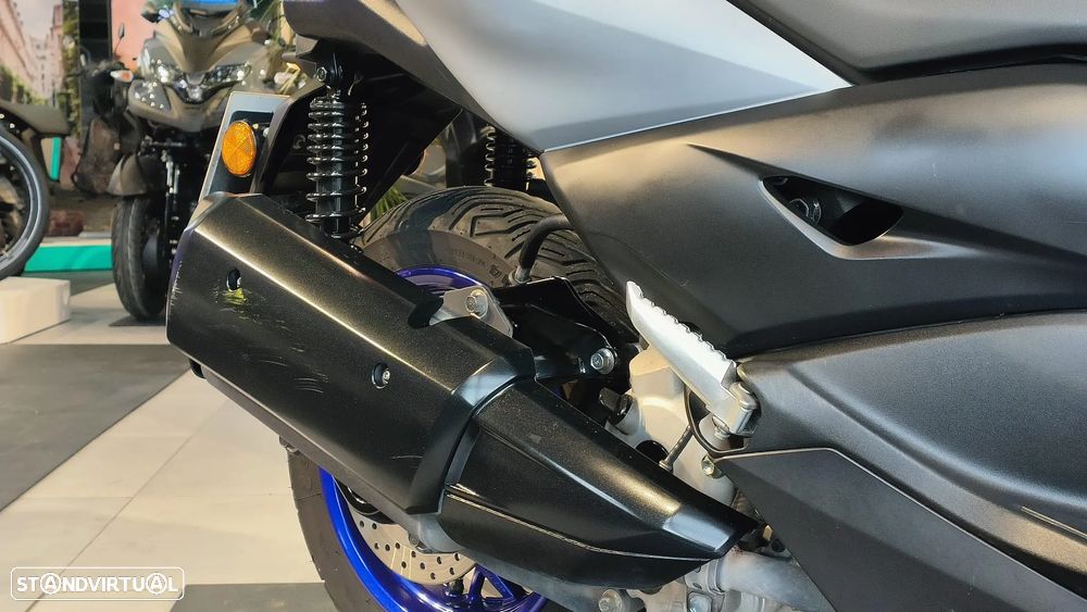 Yamaha X-Max 300 - 6