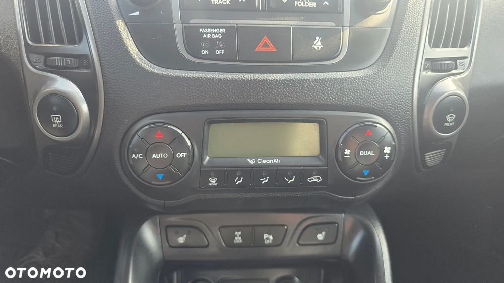 Hyundai ix35 2.0 CRDi 4WD Automatik Premium - 15