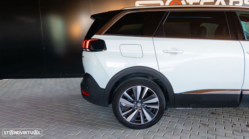Peugeot 5008 1.5 BlueHDi GT Line EAT8 - 4