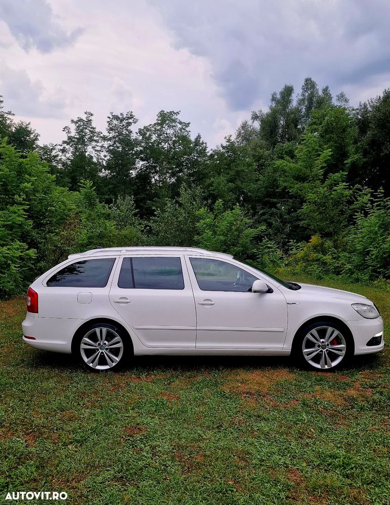 Skoda Octavia 2.0 TDI CR DPF RS - 4