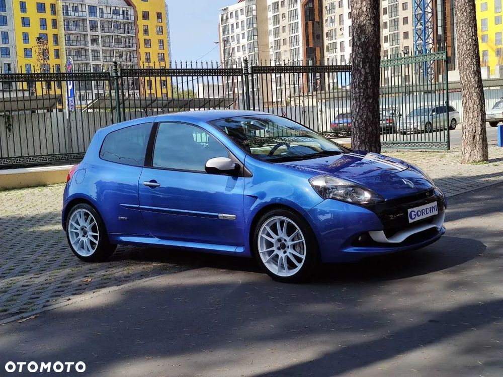 Renault Clio - 6