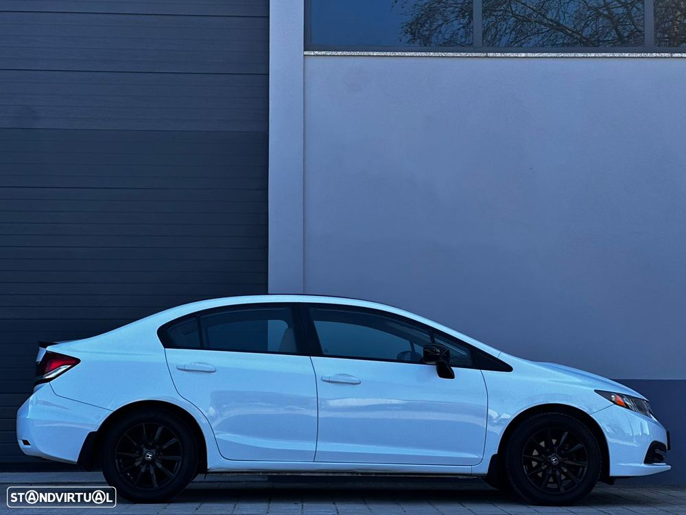 Honda Civic 1.8 i-VTEC Auto Comfort - 10