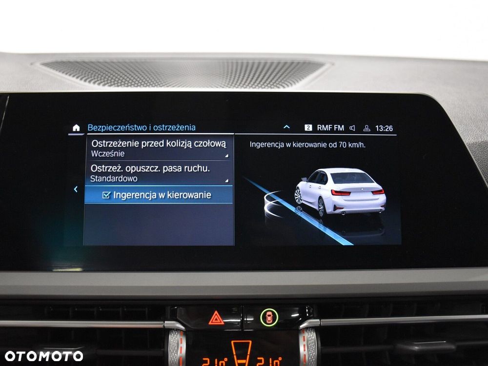 BMW Seria 3 318i Advantage - 24