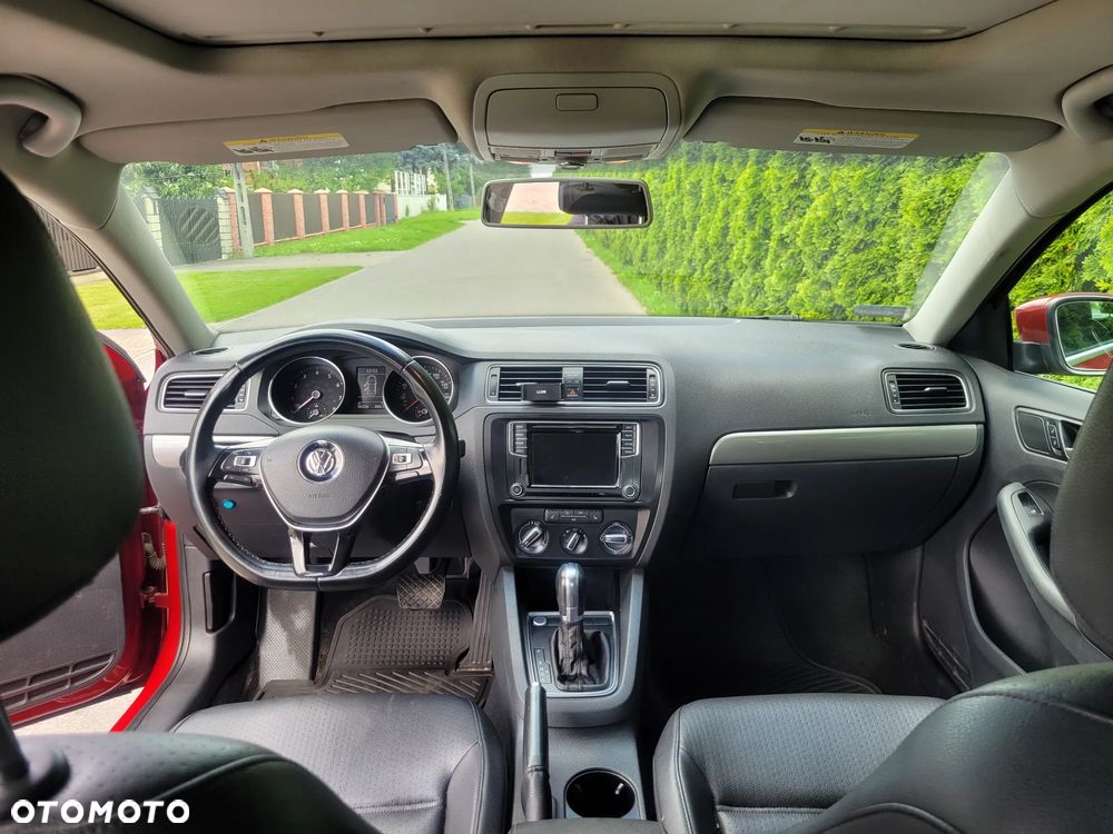 Volkswagen Jetta 1.4 TSI DSG BlueMotion Technology - 11