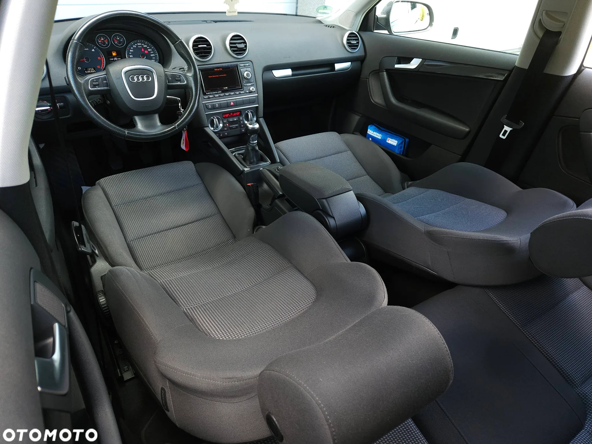 Audi A3 Sportback 2.0 TDI DPF S line Sportpaket - 32