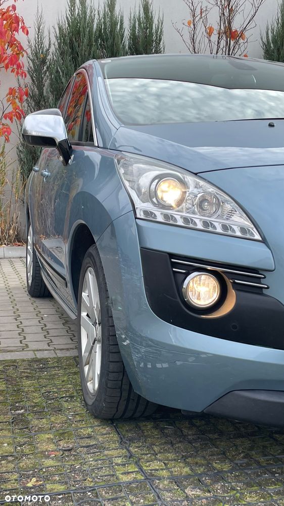 Peugeot 3008 2.0 HDi HYbrid4 - 9