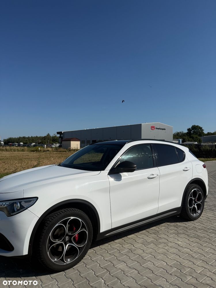 Alfa Romeo Stelvio 2018 photo 5