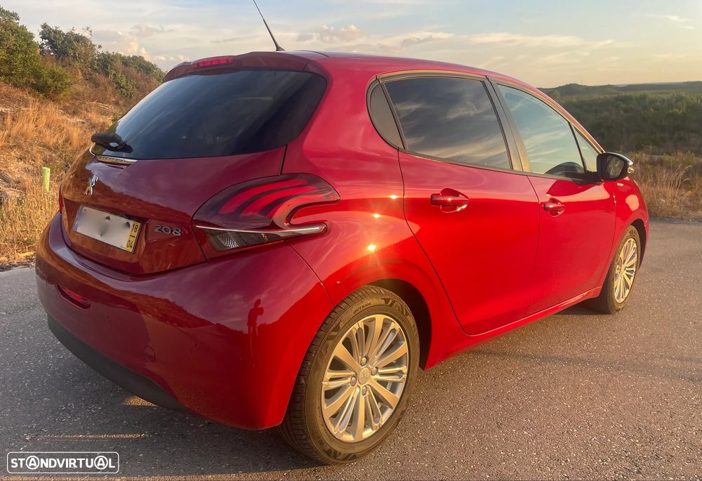 Peugeot 208 1.2 PureTech Style - 10