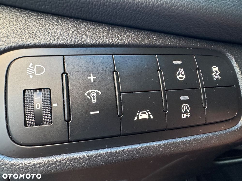 Kia Carens 1.7 CRDi 141 ISG Vision - 8