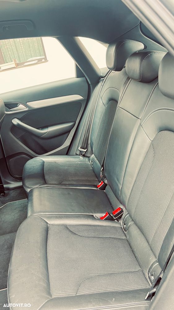 Audi Q3 2.0 TDI Quattro S tronic - 11