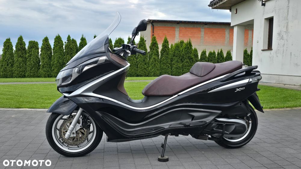 Piaggio X10 - 3