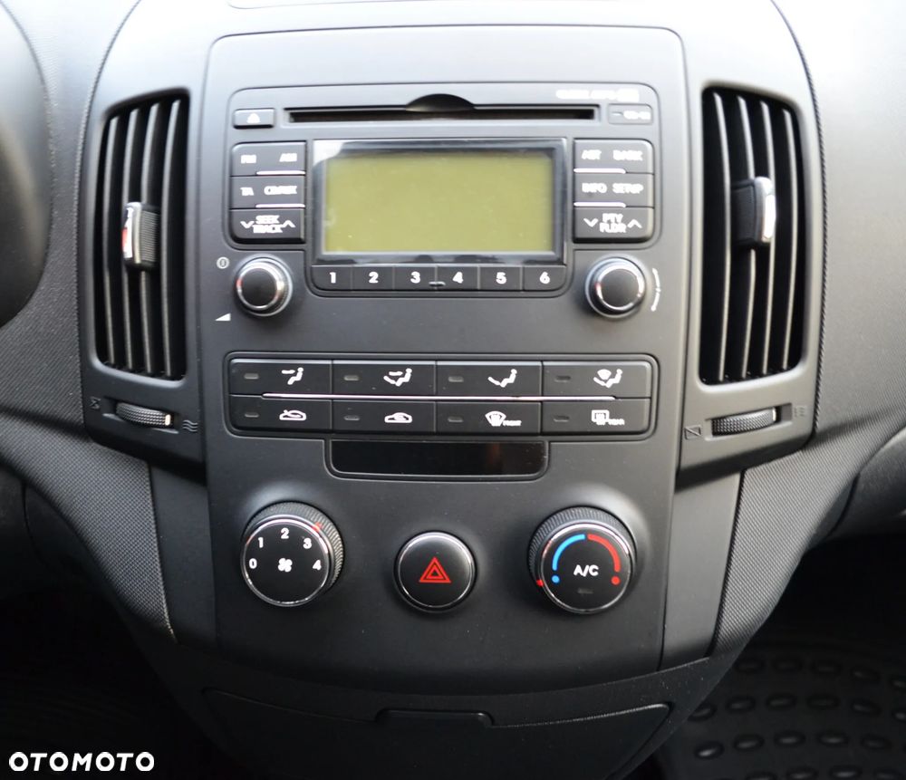 Hyundai i30 1.4 Blue Comfort - 15