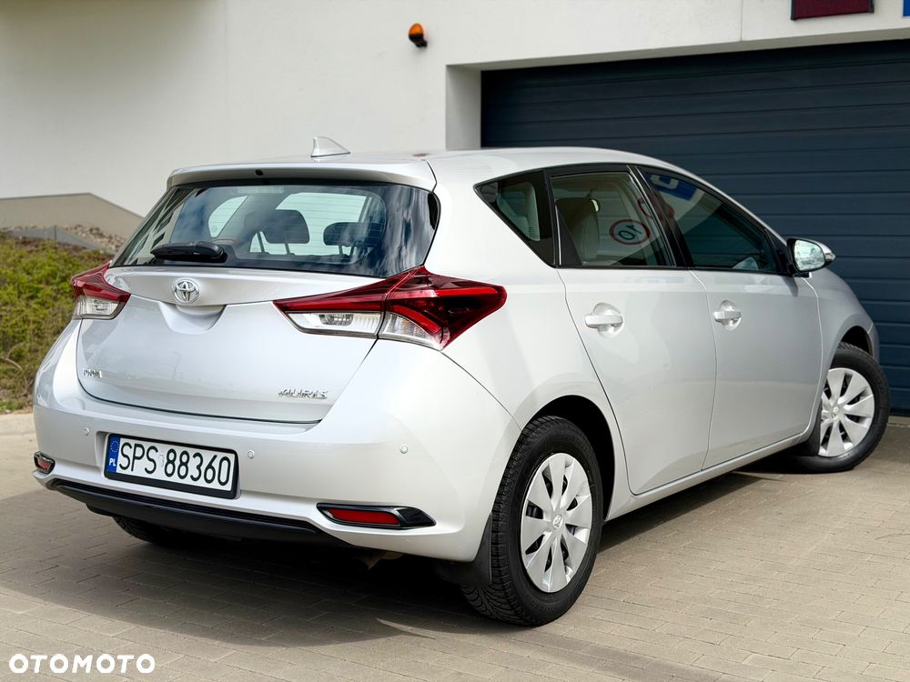 Toyota Auris 1.33 VVT-i Comfort - 4