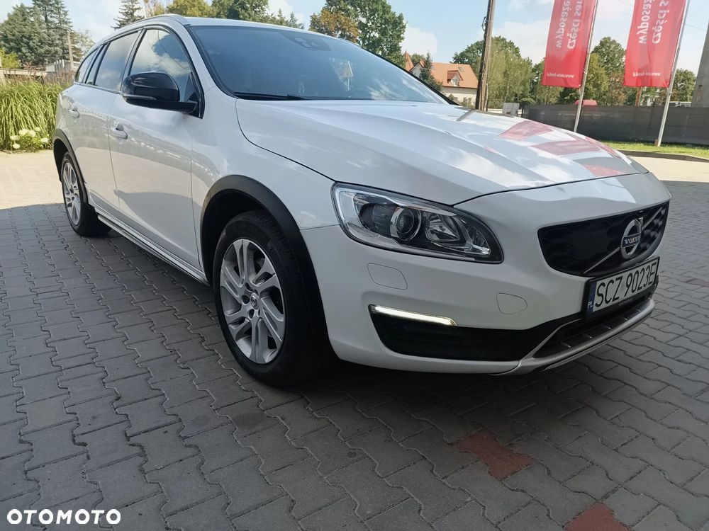 Volvo V60 Cross Country D4 Drive-E Summum