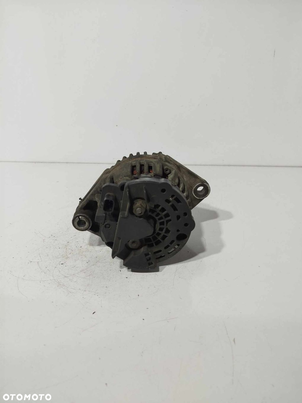 ALTERNATOR OPEL VECTRA ASTRA ZAFIRA 1.9 CDTI Z19DT - 4