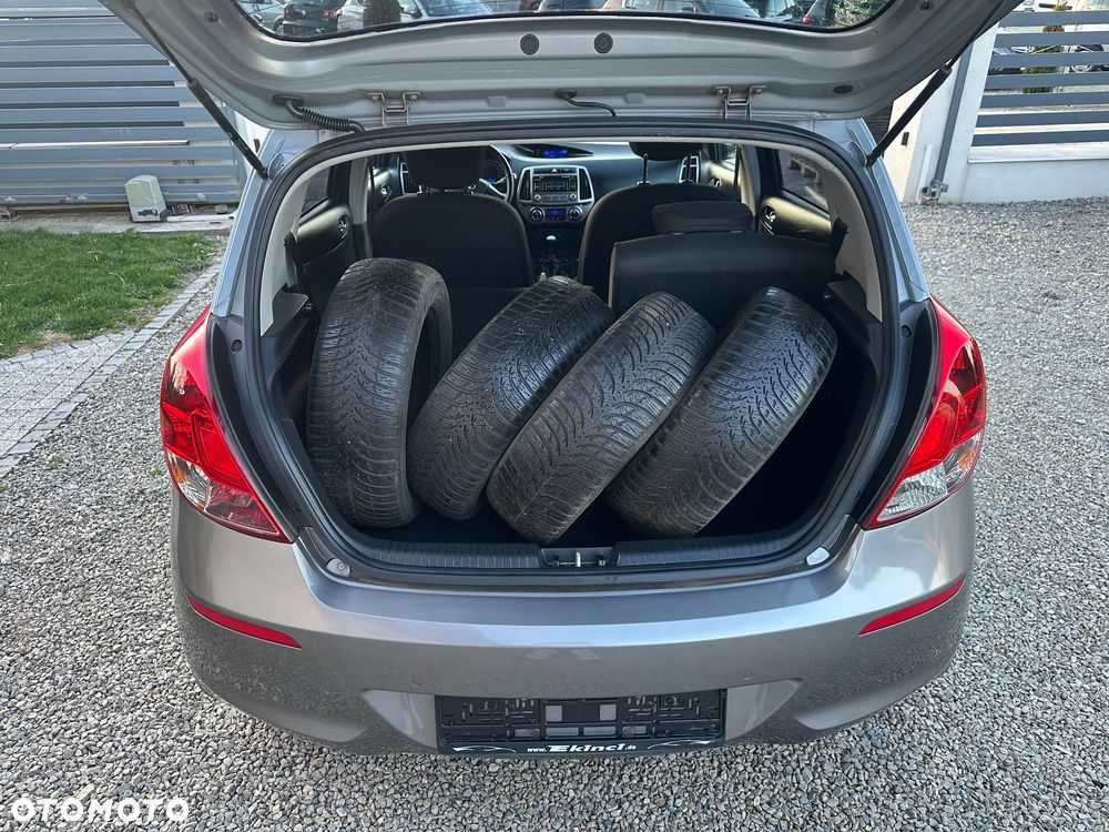 Hyundai i20 1.25 Classic - 10