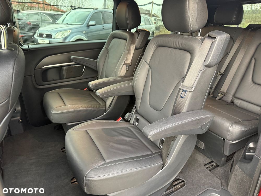 Mercedes-Benz Klasa V 300 d lang 4Matic 9G-TRONIC Avantgarde - 11