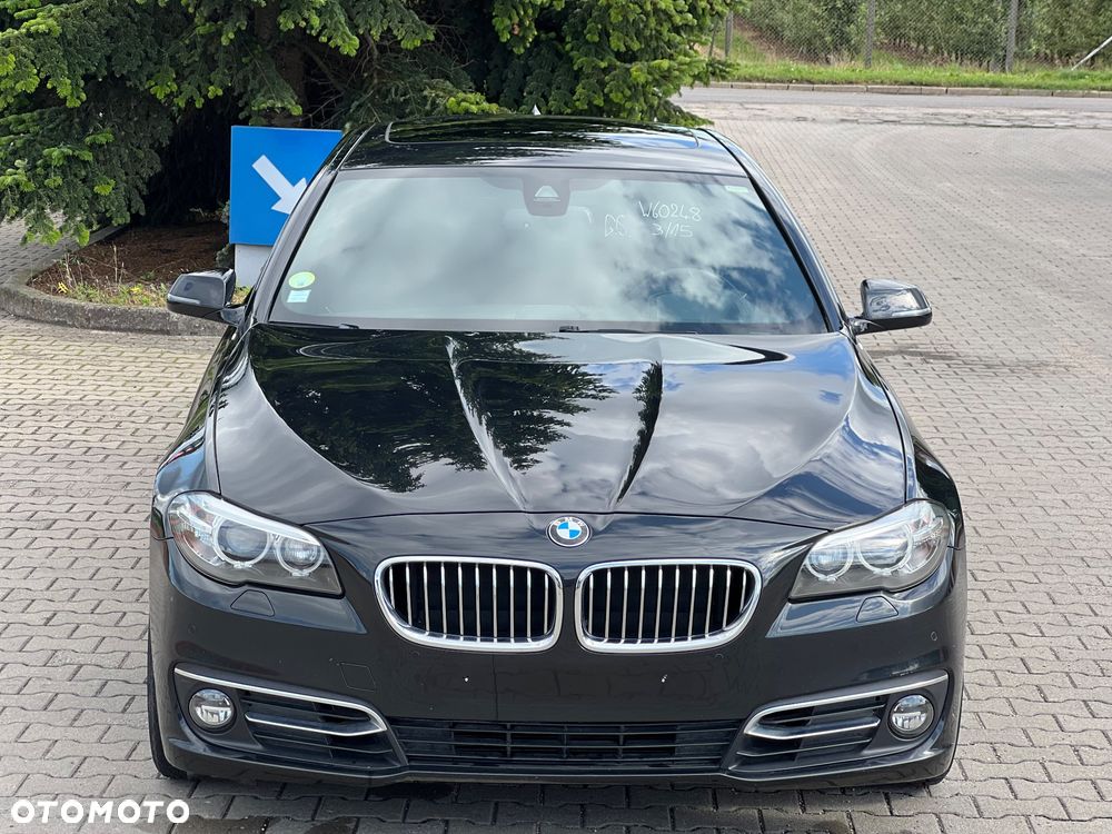 BMW Seria 5 525d Sport-Aut Luxury Line - 25