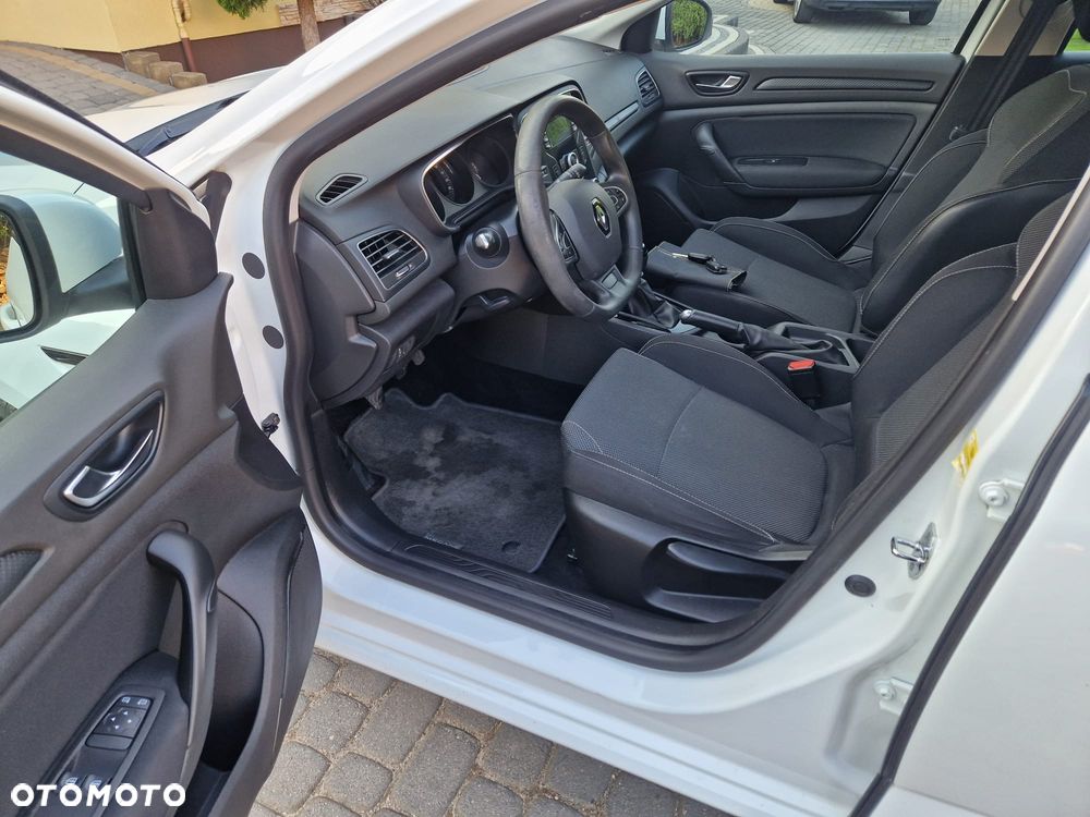 Renault Megane 1.2 Energy TCe Life - 6