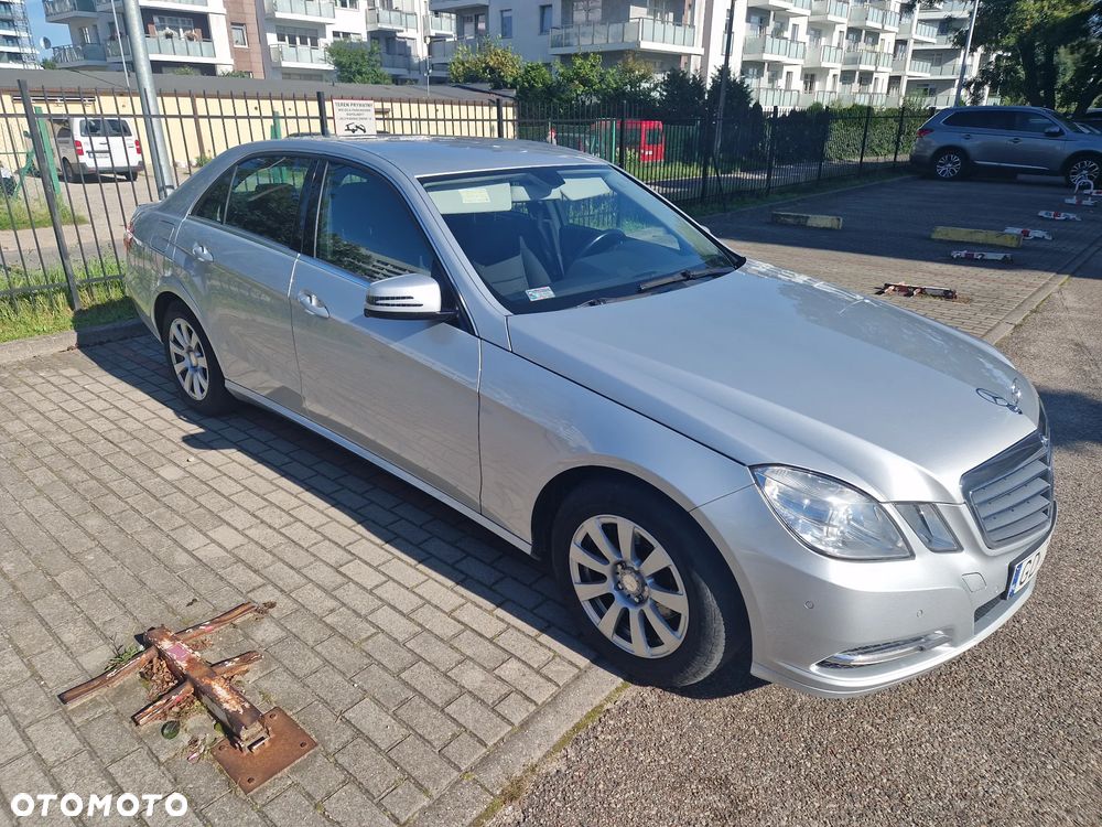 Mercedes-Benz Klasa E 220 BlueTEC 7G-TRONIC Elegance - 3