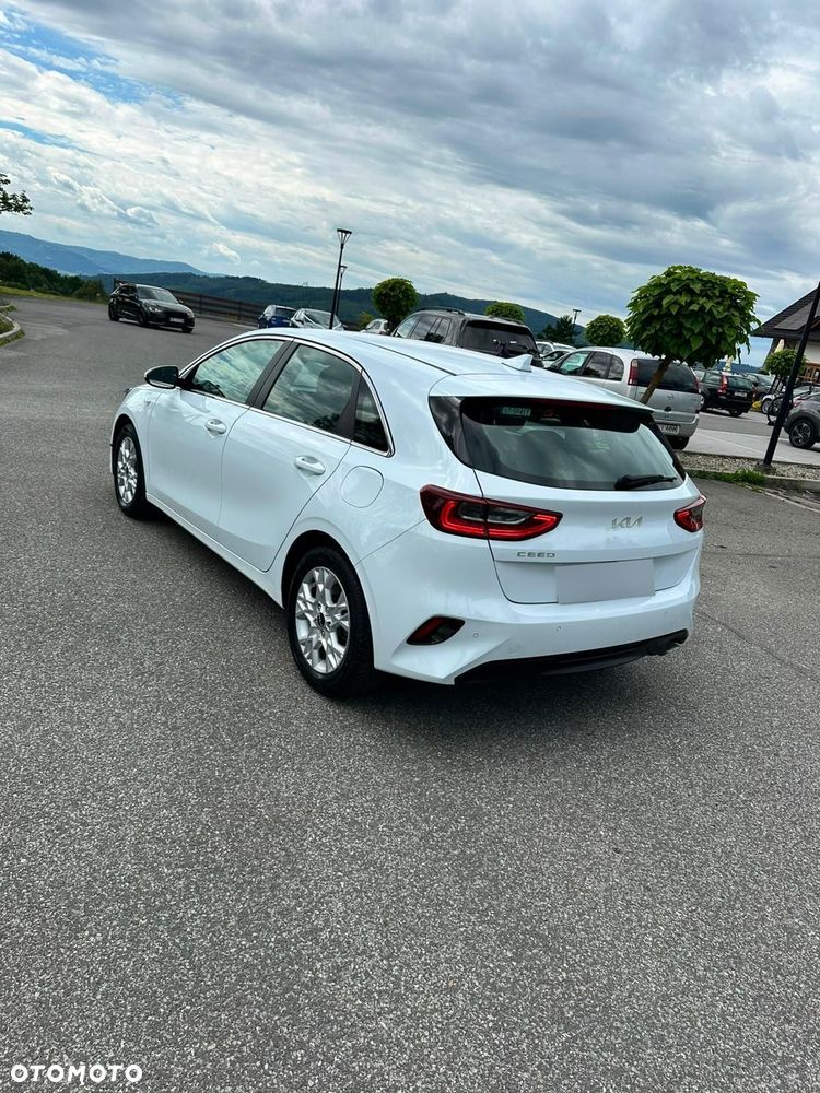 Kia Ceed 1.5 T-GDI Business Line Plus DCT - 13