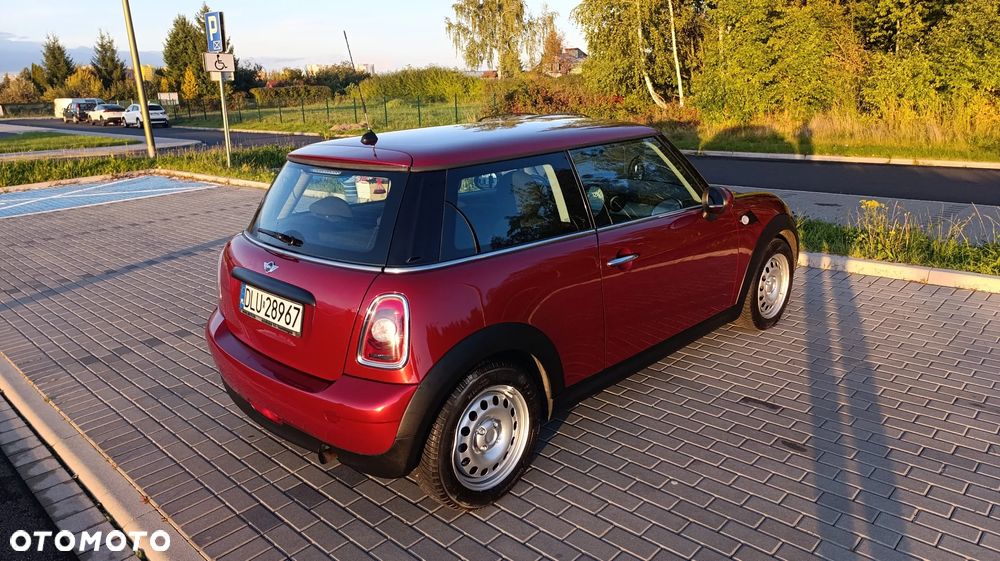 MINI ONE Standard - 7