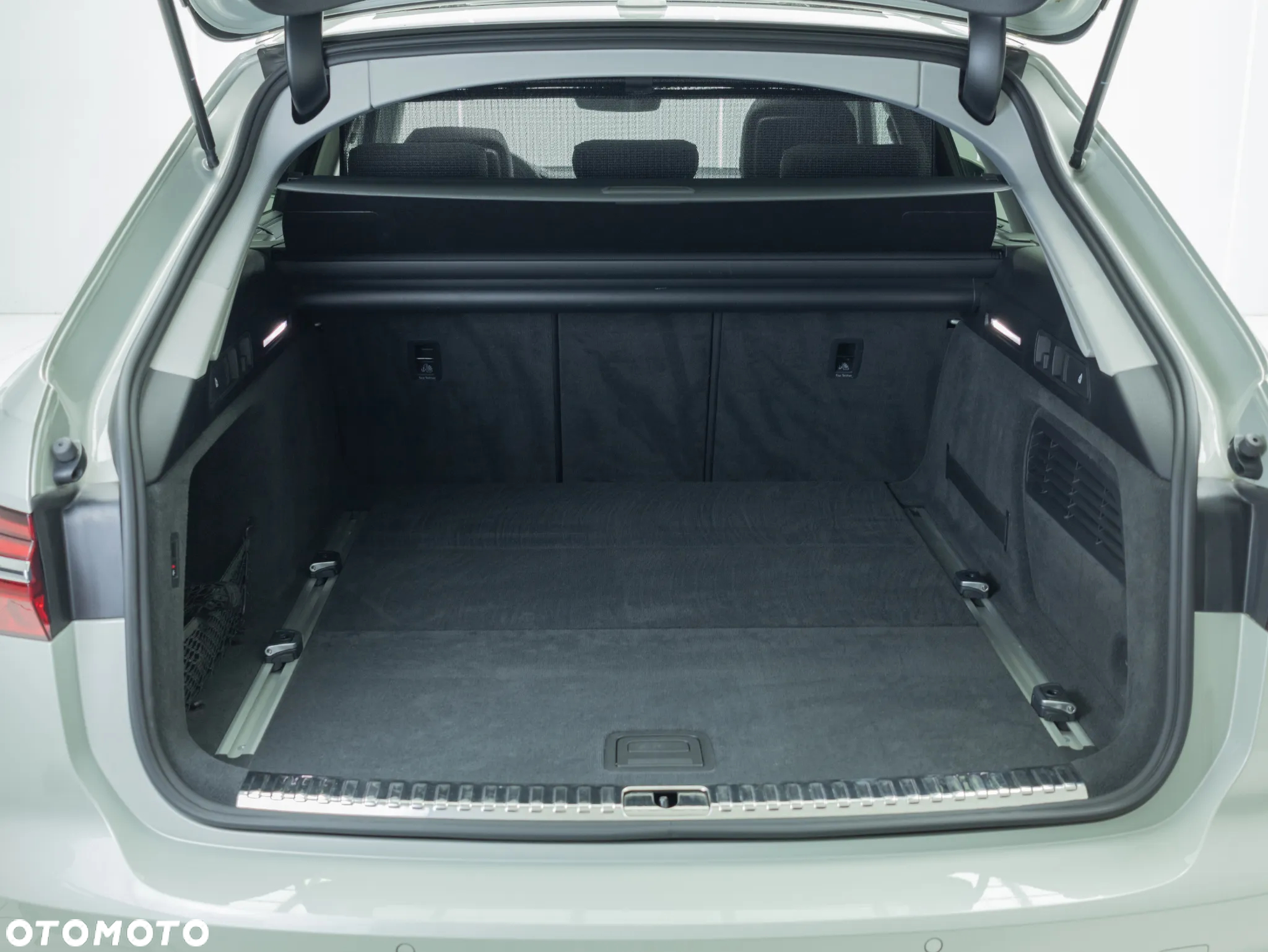 Audi A6 Allroad - 31