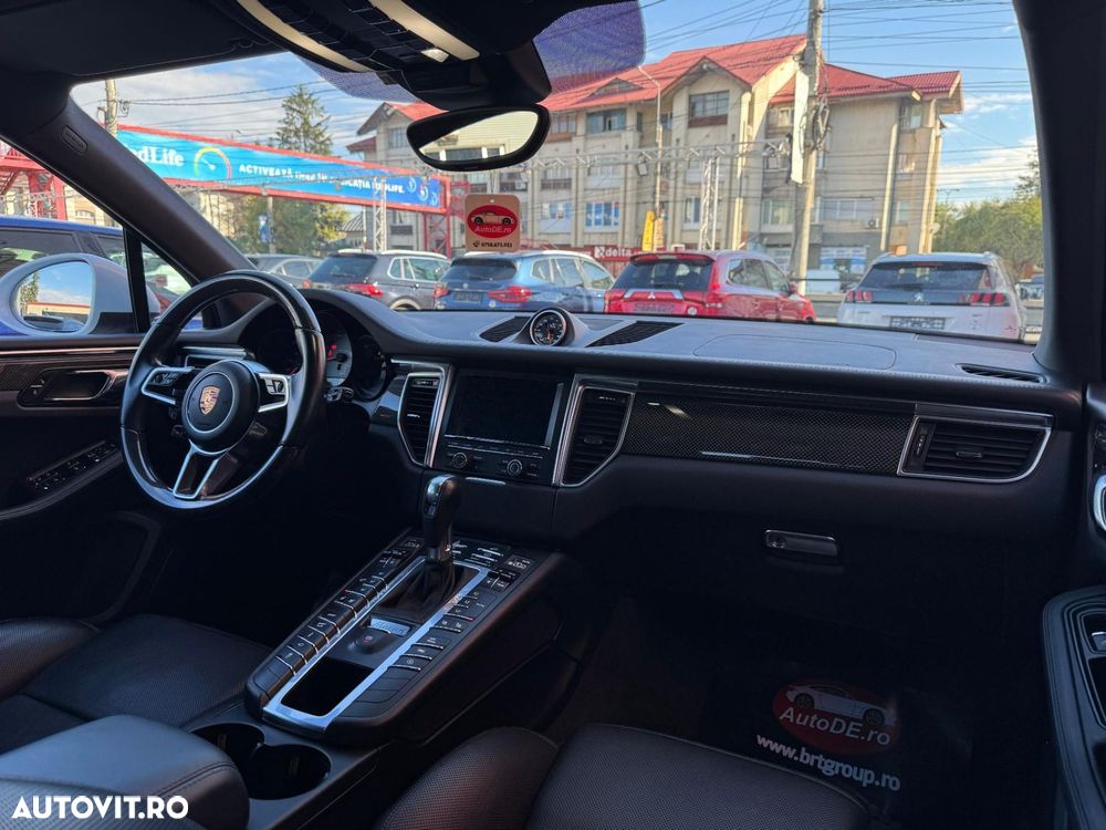 Porsche Macan - 6