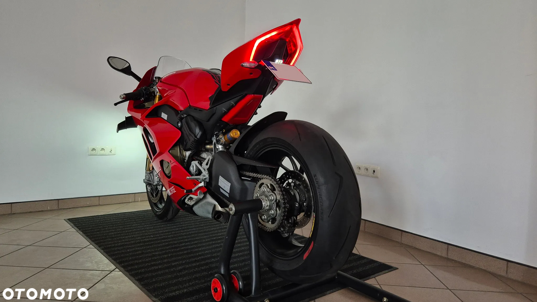 Ducati Panigale V4S - 6